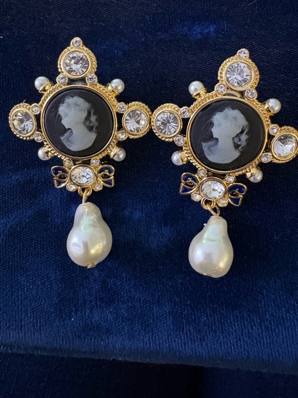 Vintage-Inspired, Large Statement Cameo Pierced Drop Earrings with Pearl - Picture 1 of 5